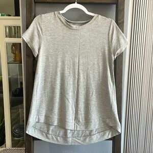 Liz Claiborne Tee